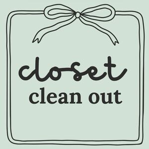 🎀POSHMARK SHOW🎀 Closet Clean Out